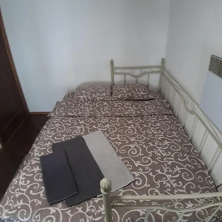 Maison d'hôtes Artrooms -round Windows Rynok Sq